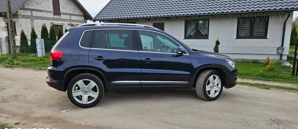 Volkswagen Tiguan cena 49900 przebieg: 199800, rok produkcji 2012 z Wągrowiec małe 154